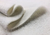320GSM वस्त्र सफेद 100 प्रतिशत पॉलिएस्टर के लिए Woollike शेरपा ऊन सामग्री