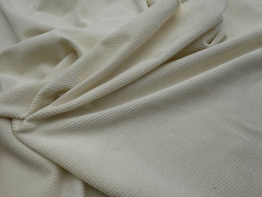 अपने कपड़ों के लिए सूक्ष्म लोचदार मखमल के कपड़े के आराम और स्थायित्व का अनुभव करें