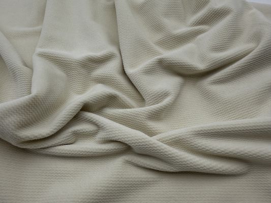 210-280gsm माइक्रो इलास्टिक मखमली पॉलिएस्टर फैब्रिक, जो ड्रेसेस के लिए एकदम सही है