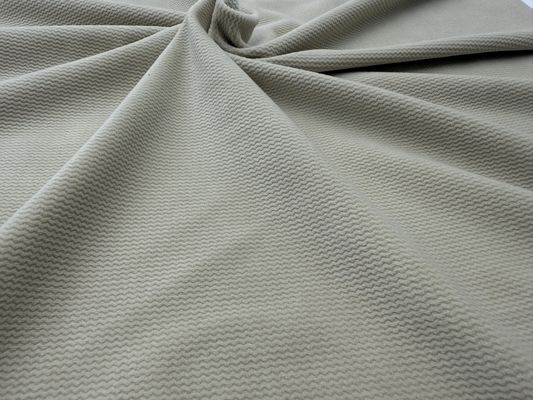 210-280gsm माइक्रो इलास्टिक मखमली पॉलिएस्टर फैब्रिक, जो ड्रेसेस के लिए एकदम सही है