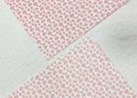 होम टेक्सटाइल गुलाबी तेंदुए प्रिंट 210GSM के लिए 100% पॉलिएस्टर ऊन कपड़ा
