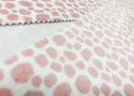 होम टेक्सटाइल गुलाबी तेंदुए प्रिंट 210GSM के लिए 100% पॉलिएस्टर ऊन कपड़ा